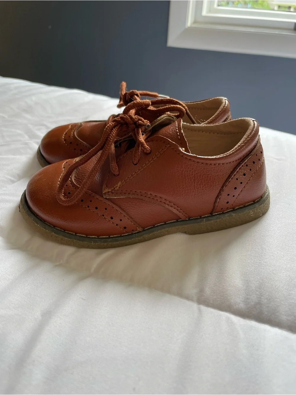 892. MG Baby Classic Oxford Leather Dress Shoes Toddler Size 8 Brown/Tan